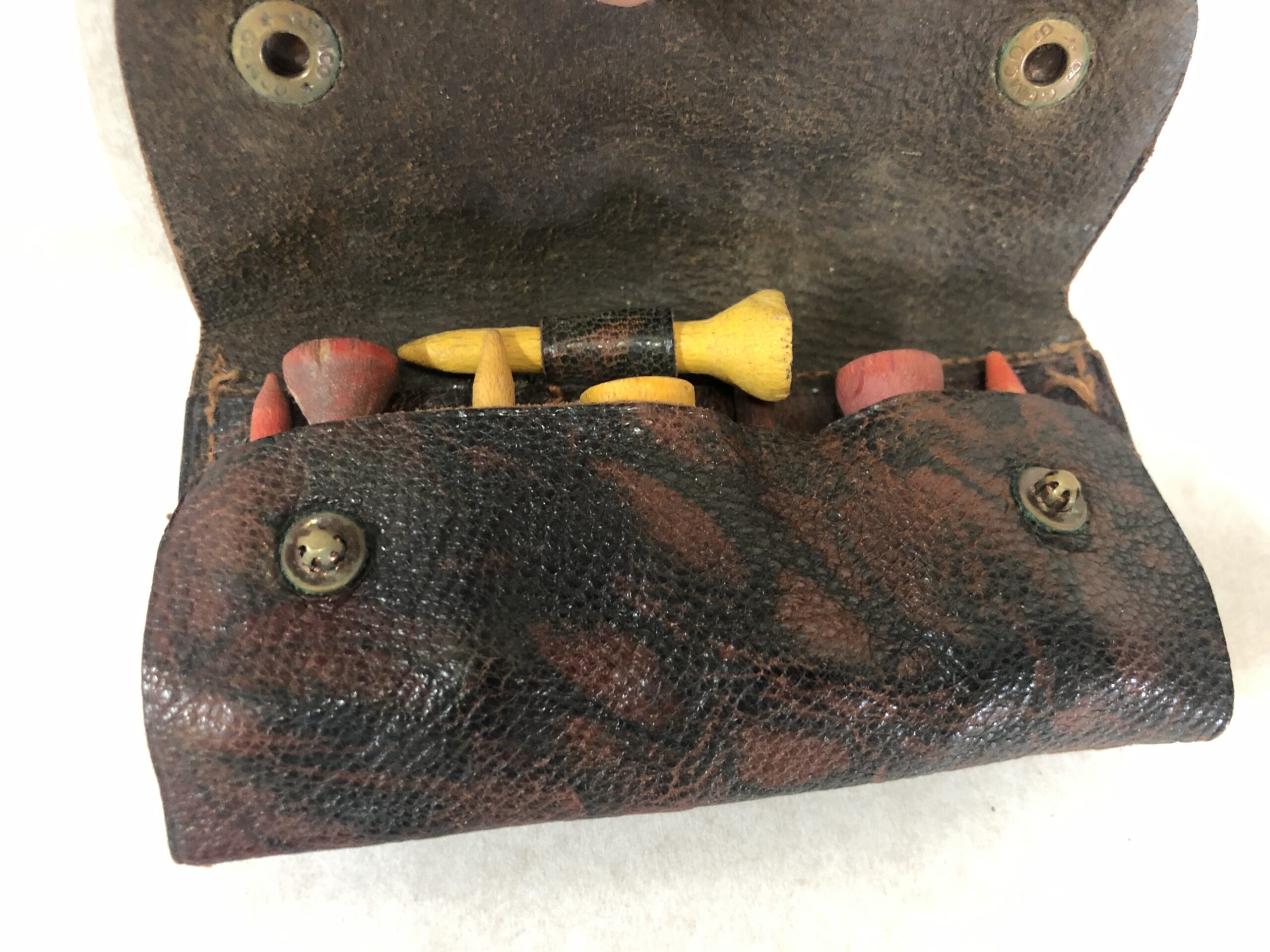 Leather Tee Holder and Scorer