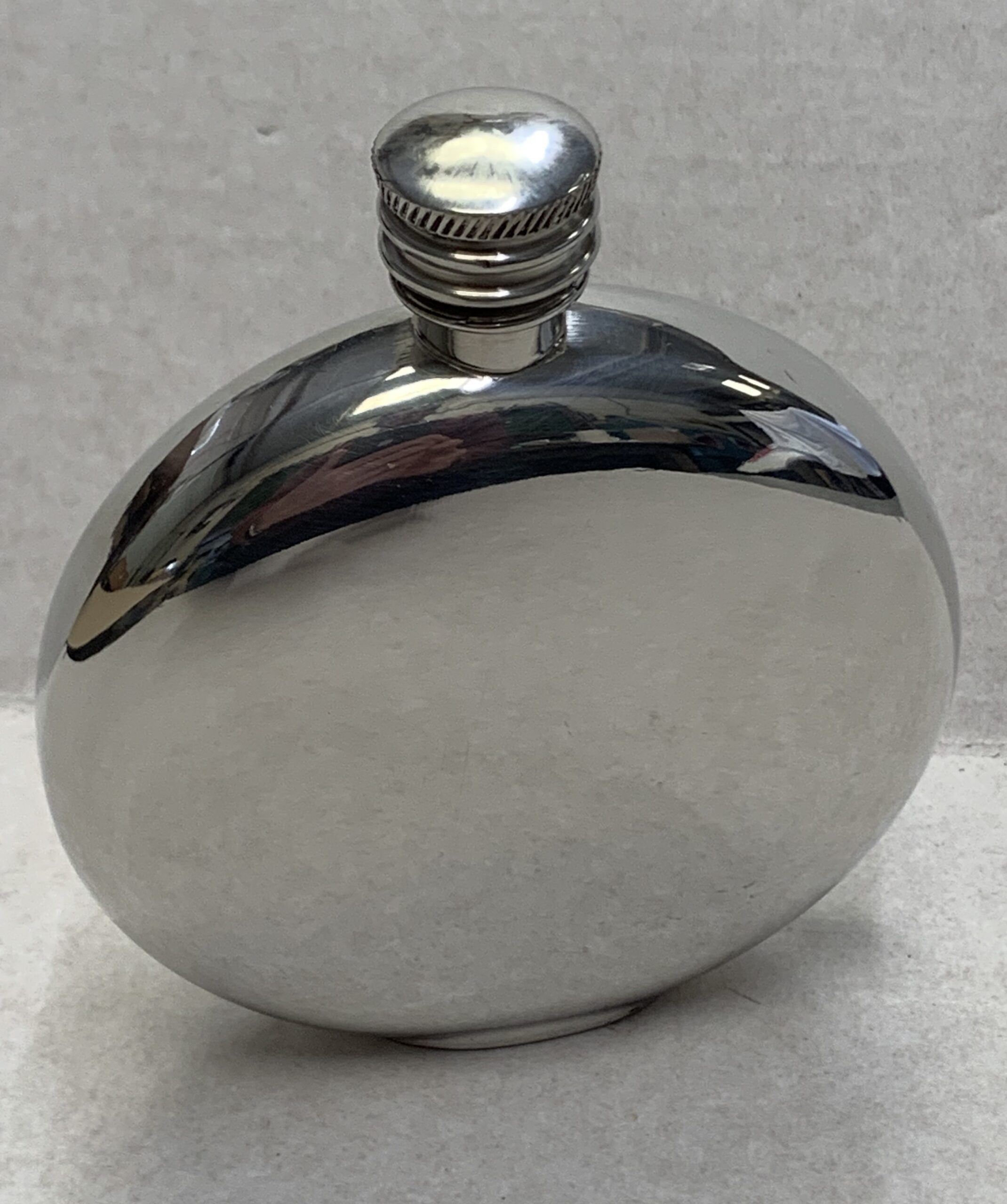 Pewter 6oz Round St. Andrews Flask